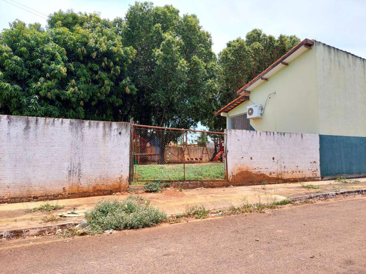 Ulisses cobra realização de medidas de segurança em creches para prevenção de acidentes em Araputanga